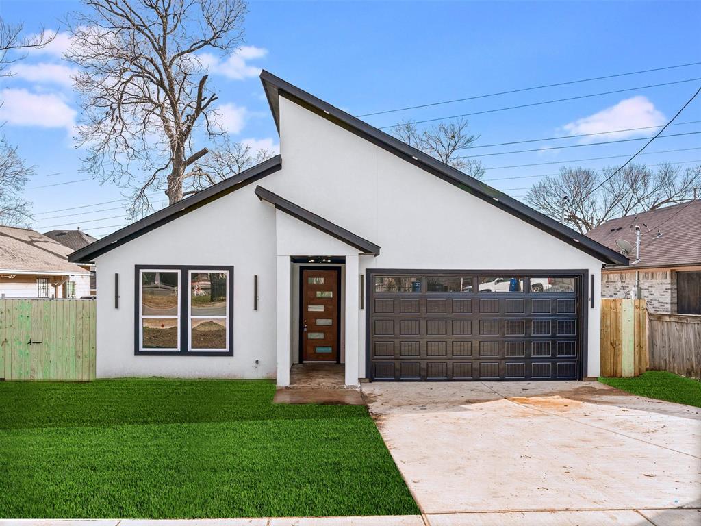 2610 S Ewing Avenue Property Photo