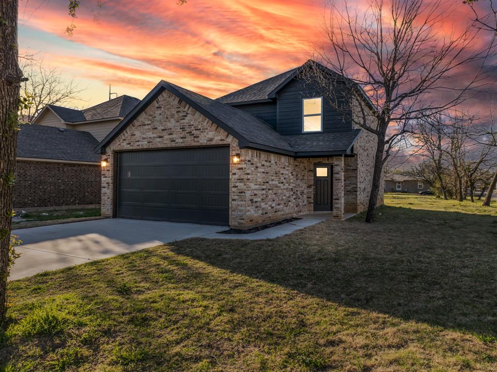 Cleburne Real Estate Listings Main Image