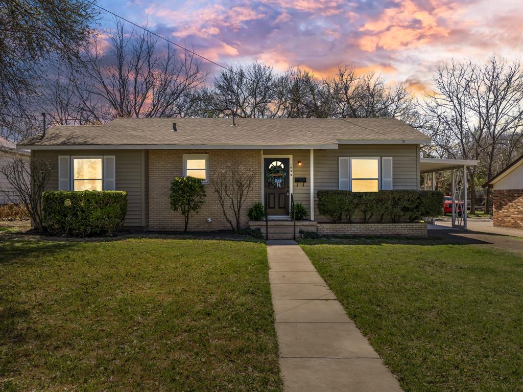 1034 E Elm Street Property Photo