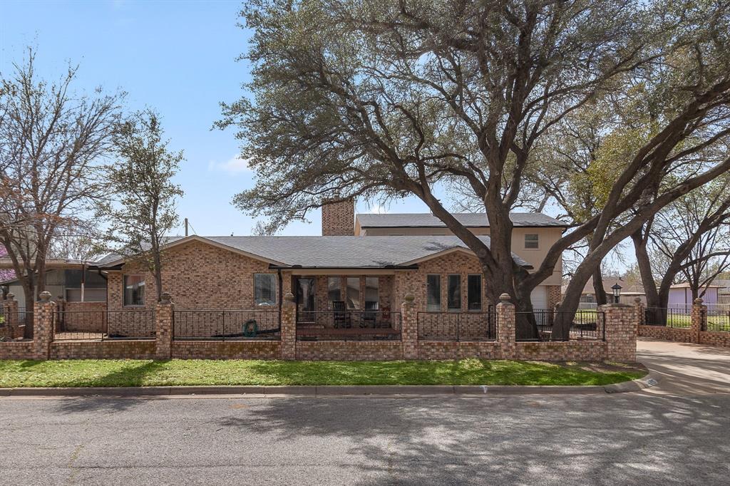 4315 Hillsboro Property Photo
