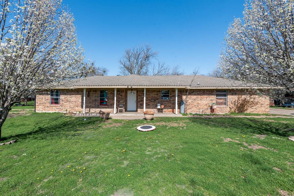 2555 Elm Grove Road Property Photo
