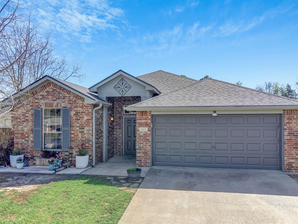 5311 Meadow Court Property Photo