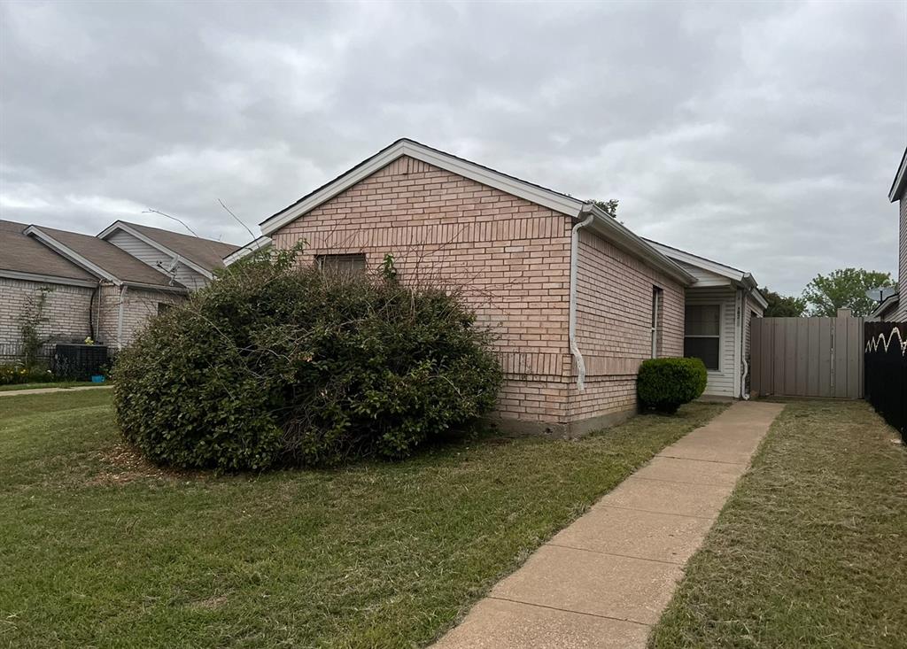 10255 Carolina Oaks Drive Property Photo