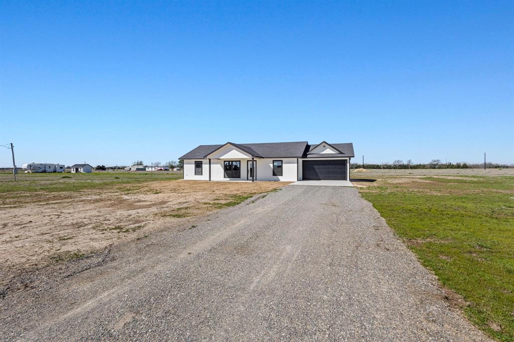 9 Private Road 33084 Property Photo