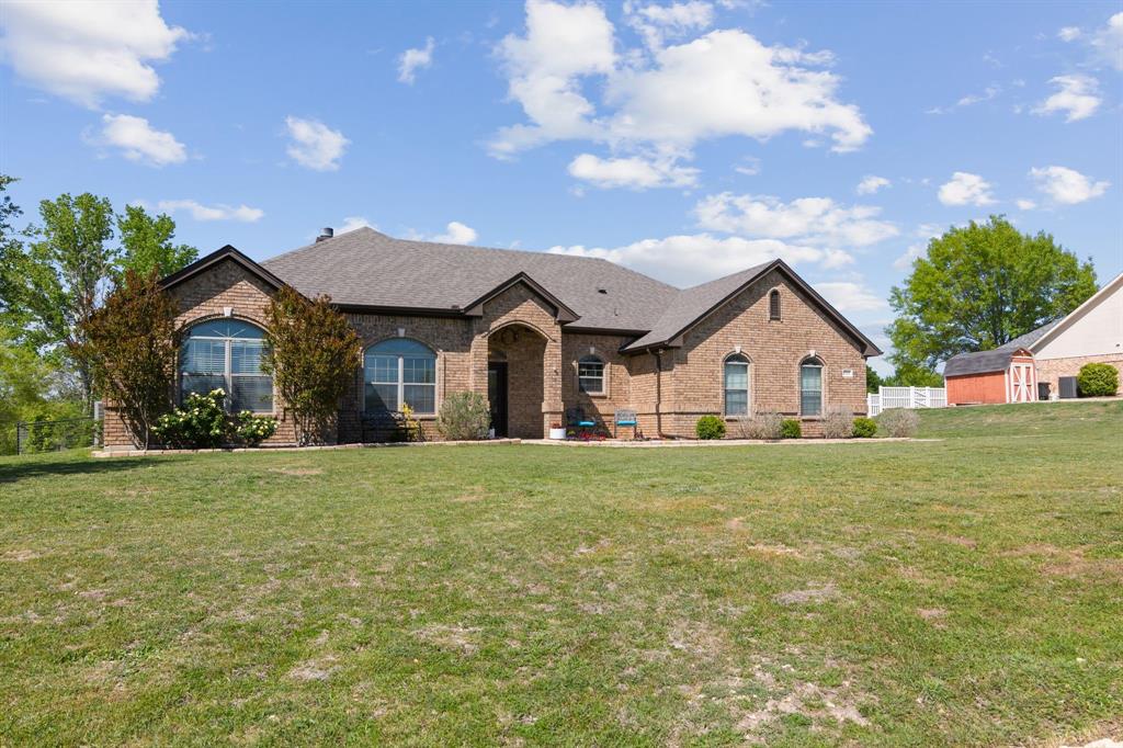 1121 Mount Lane Property Photo