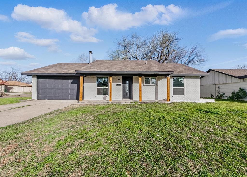 465 Woodmere Drive Property Photo