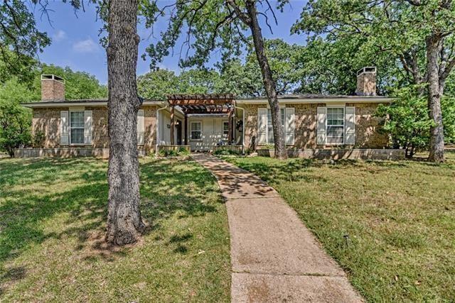 4817 Woodland Park Boulevard Property Photo