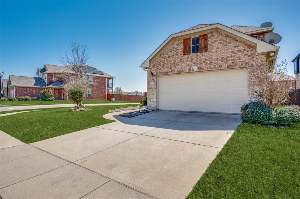 16048 Crosslake Court Property Photo