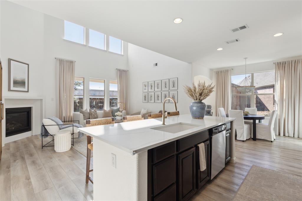12000 Sunny Street Property Photo