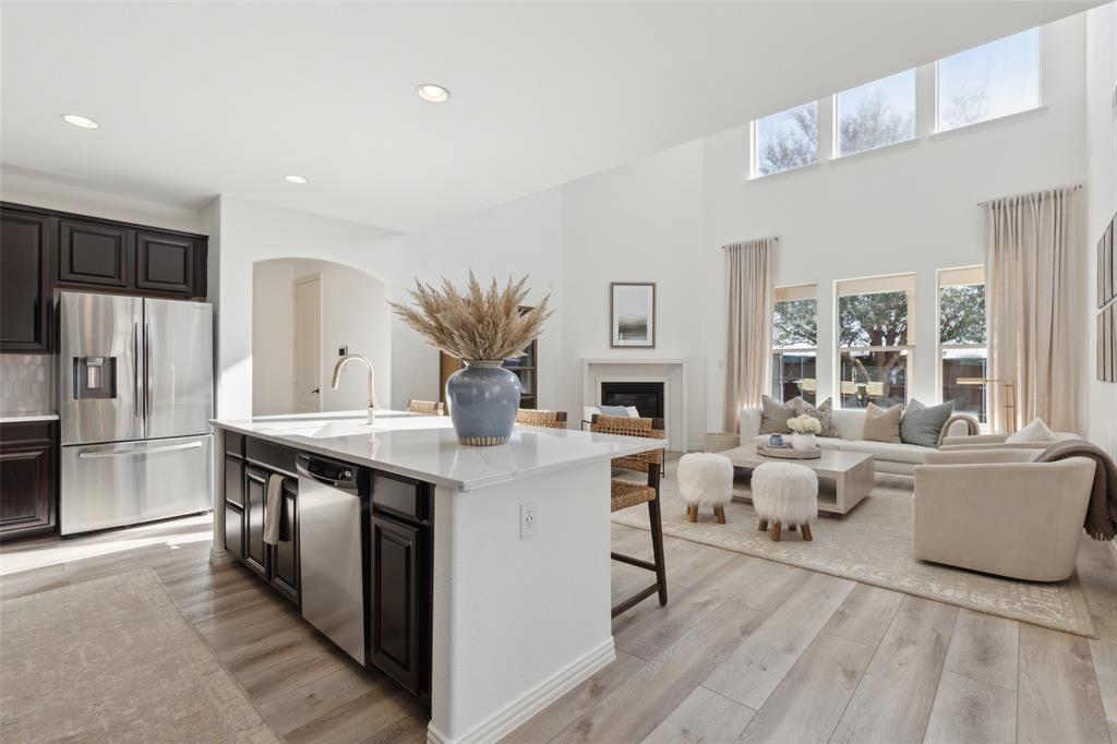 12000 Sunny Street Property Photo 1