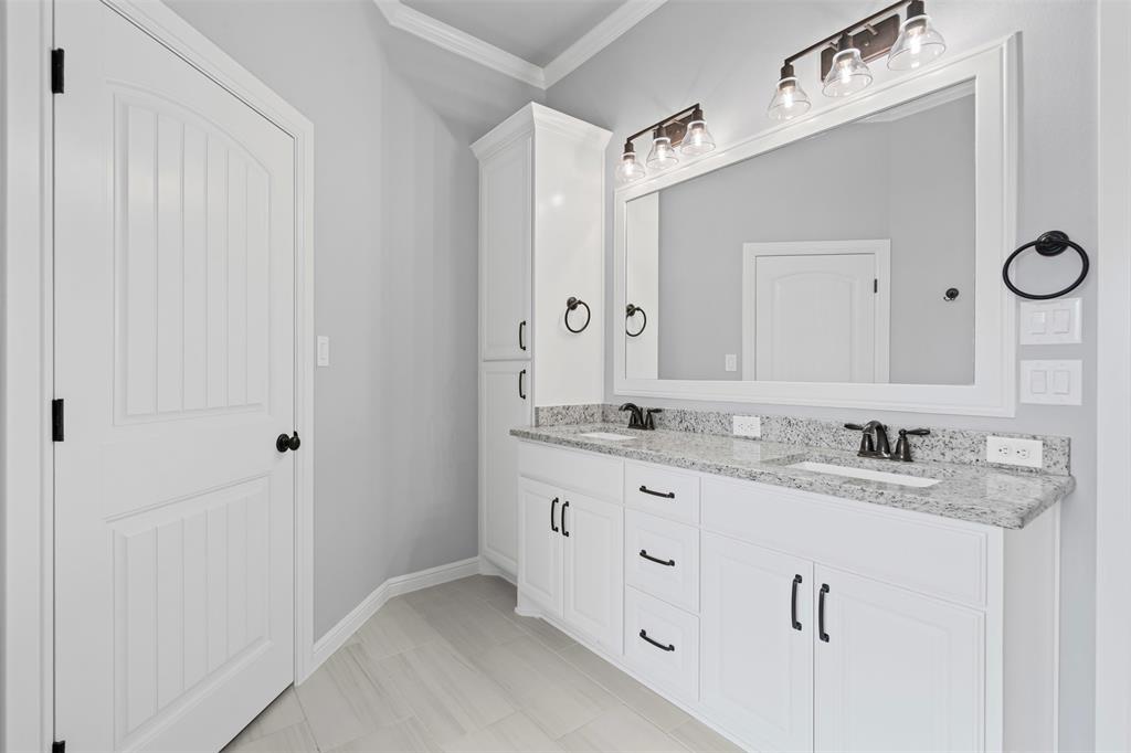 700 Jameson Property Photo 24