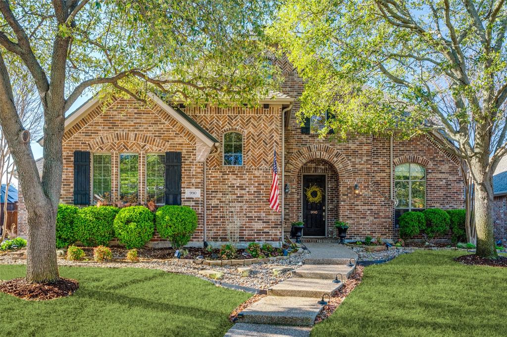 990 Willowmist Drive Property Photo 1