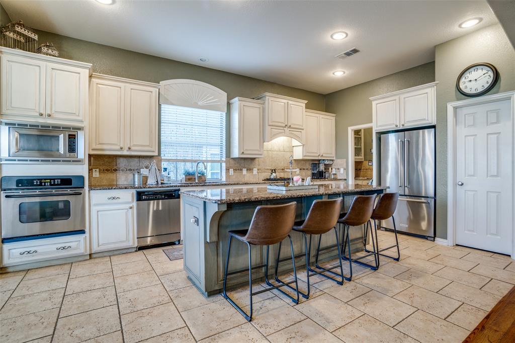 990 Willowmist Drive Property Photo 10