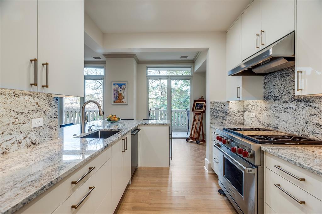 3505 Turtle Creek Boulevard Property Photo