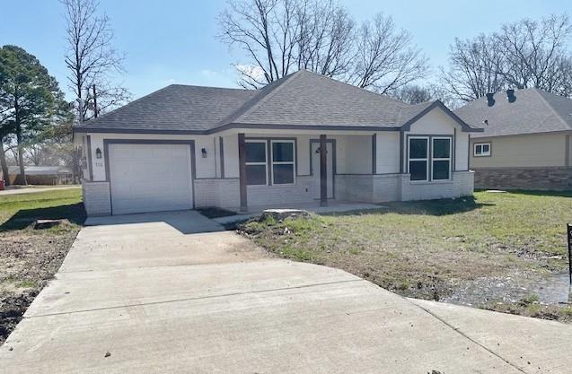 716 Hemlock Drive Property Photo