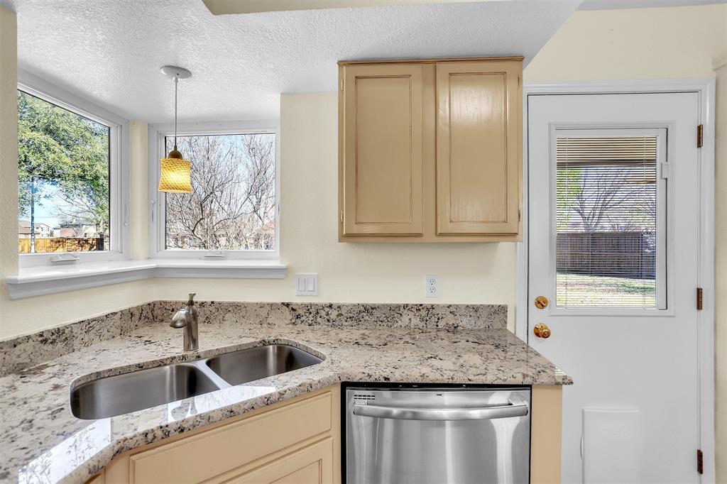 506 N Gaston Drive Property Photo 10