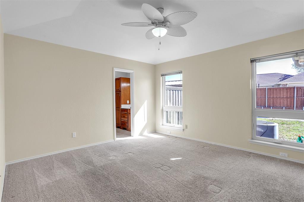 506 N Gaston Drive Property Photo 11
