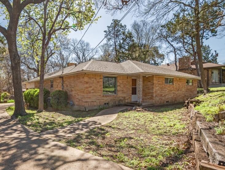 1106 Lady Lane Property Photo