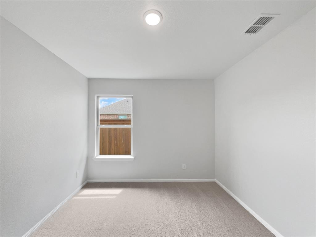 3413 Duncan Way Property Photo 5