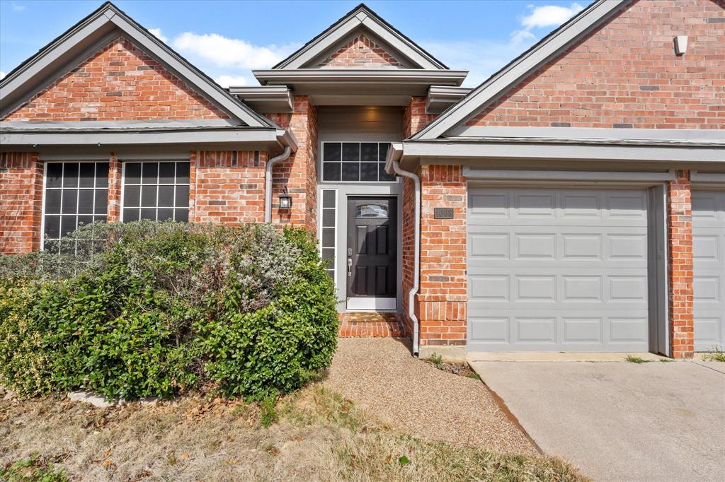 1608 Knoll Ridge Circle Property Photo