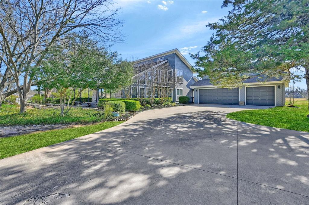 525 Kiowa Drive Property Photo