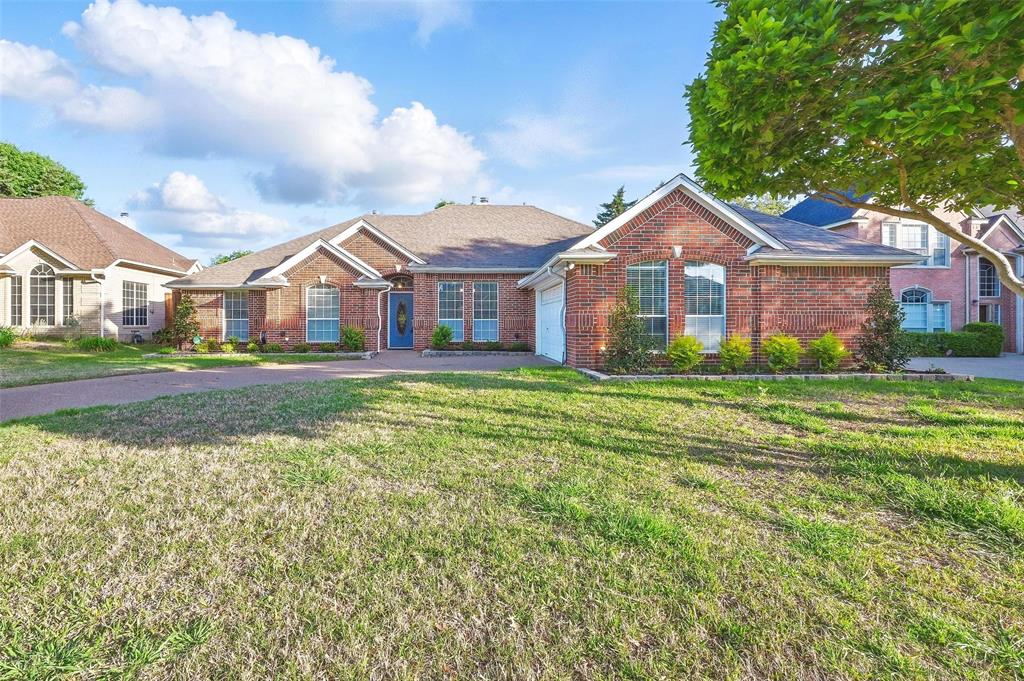 3 Treewood Court Property Photo
