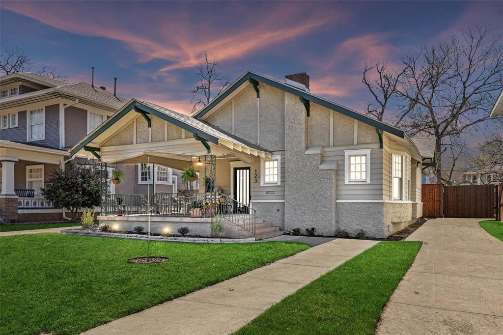 123 S Montclair Avenue Property Photo