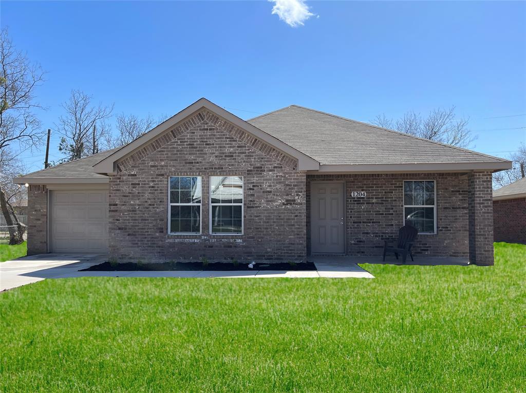 Mineral Wells Isd Real Estate Listings Main Image