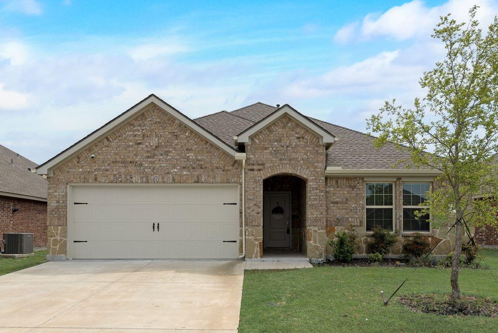 709 Calm Springs Drive Property Photo