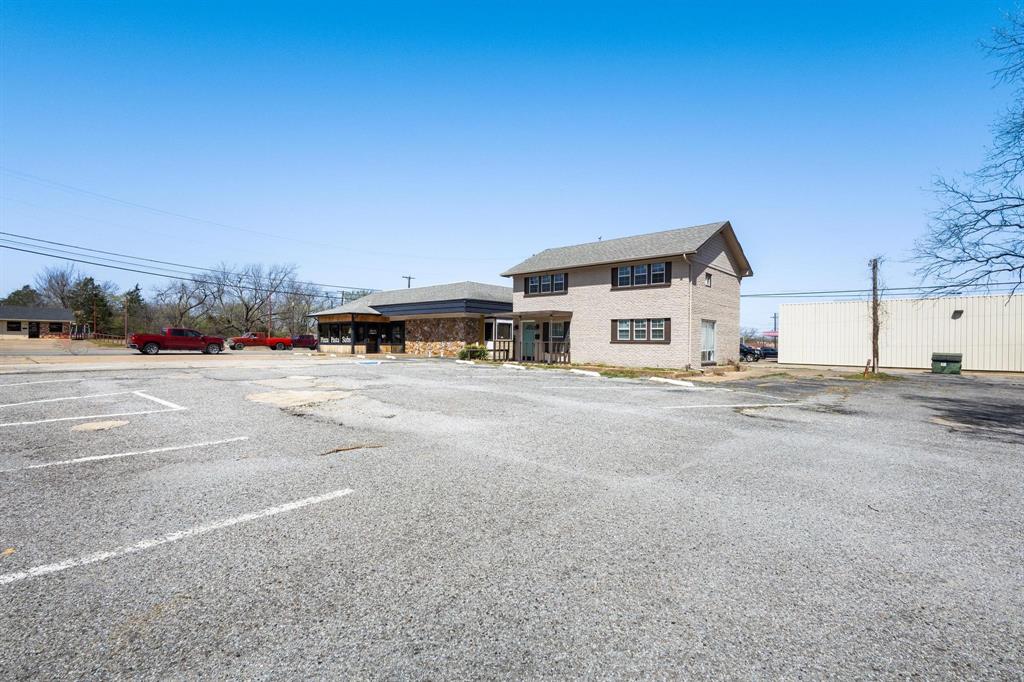 1018 S Austin Avenue Property Photo