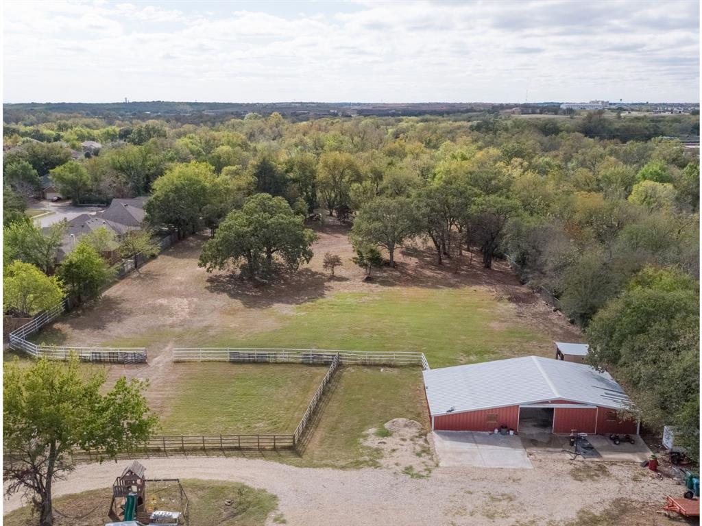 5094 E Mckinney Street Property Photo 4