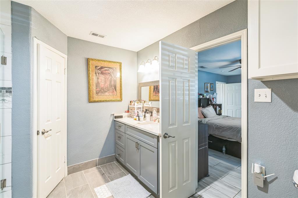 5094 E Mckinney Street Property Photo 11