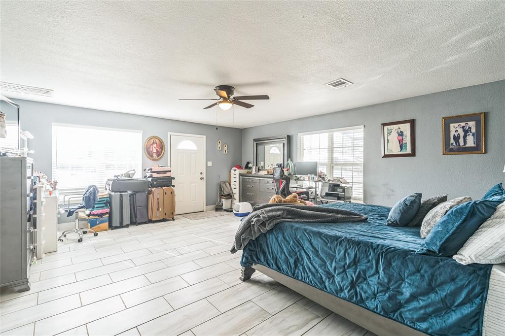 5094 E Mckinney Street Property Photo 14