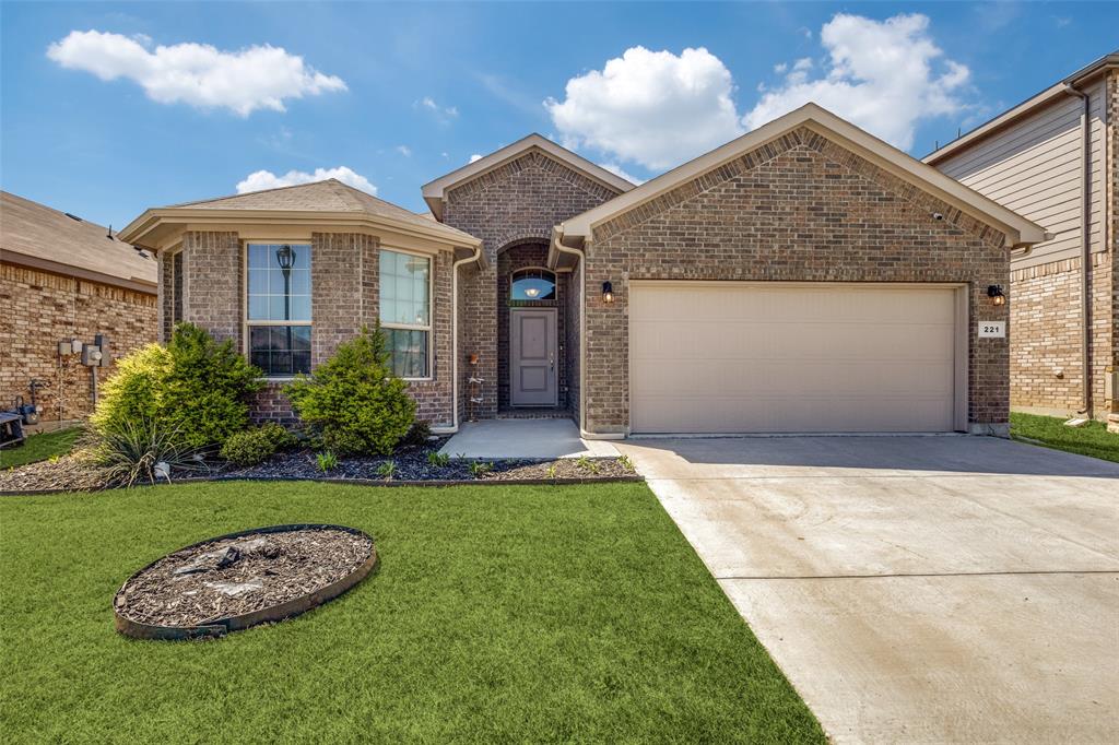 221 Oldcastle Way Property Photo