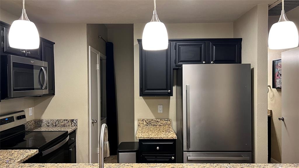 8601 Park Lane Property Photo