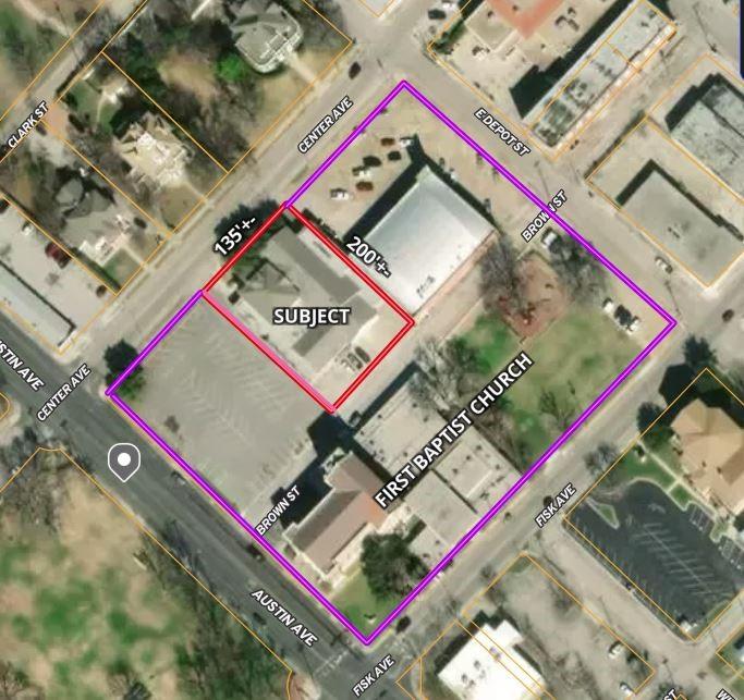 800 Center Avenue Property Photo 15
