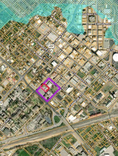 800 Center Avenue Property Photo 16