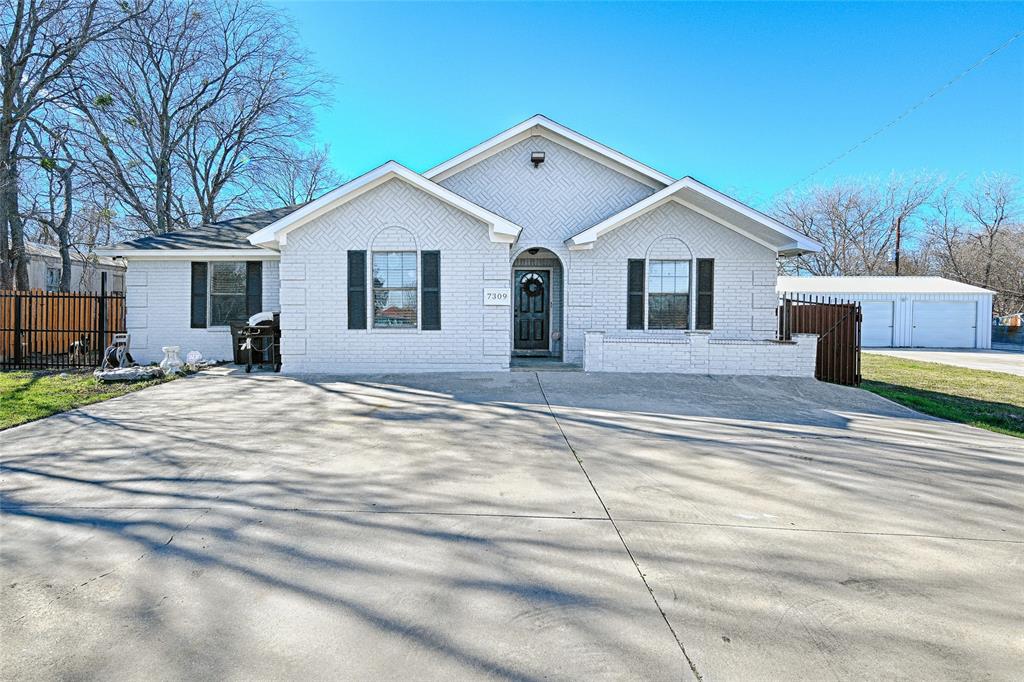 7309 Gillis Johnson Street Property Photo