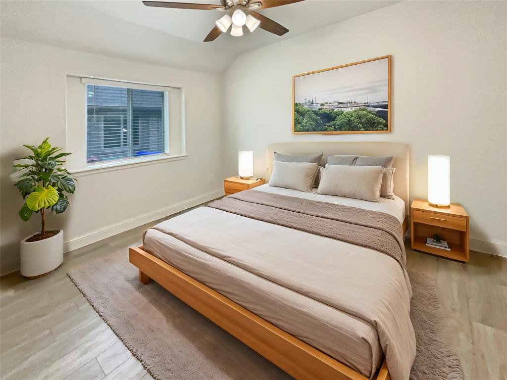 3312 Oak Lane Property Photo 4