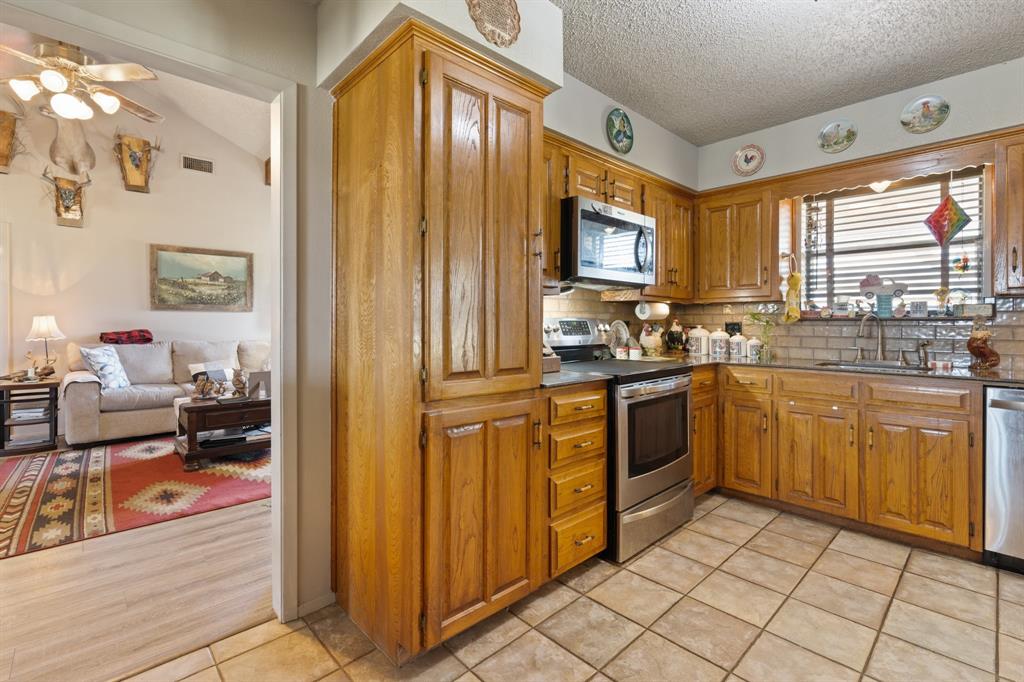 1133 Cr 426 Property Photo 26