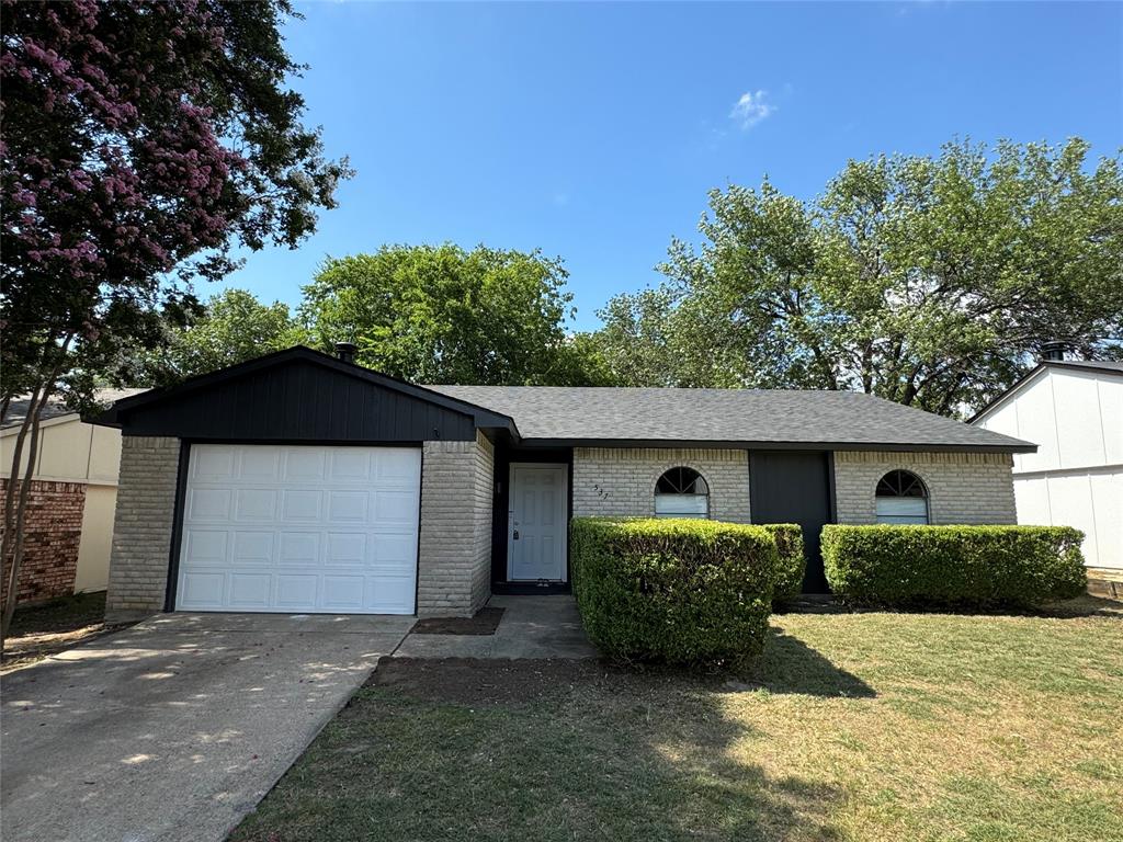 537 Oldbridge Drive Property Photo