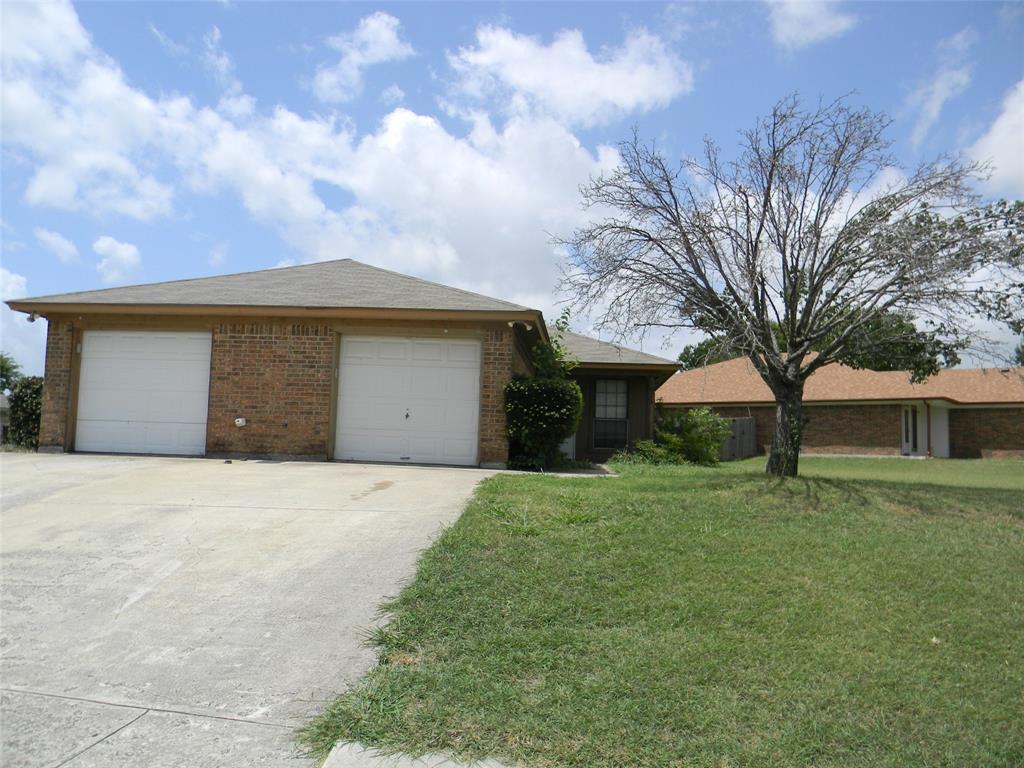 1071 Westcliff Property Photo