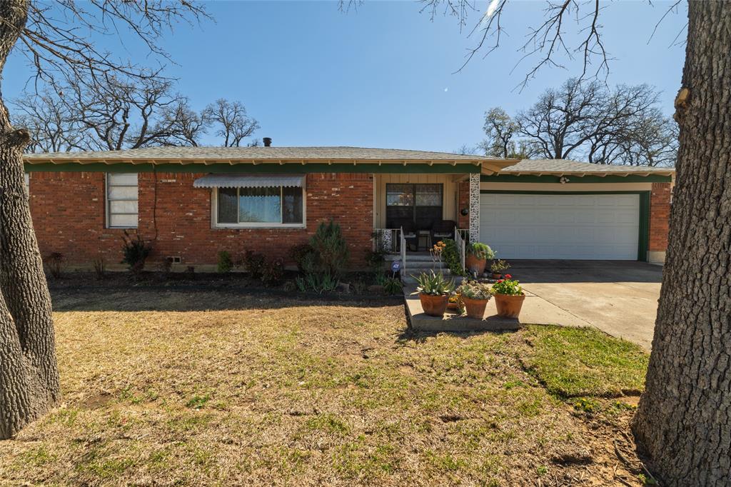 7124 Meadowbrook Drive Property Photo