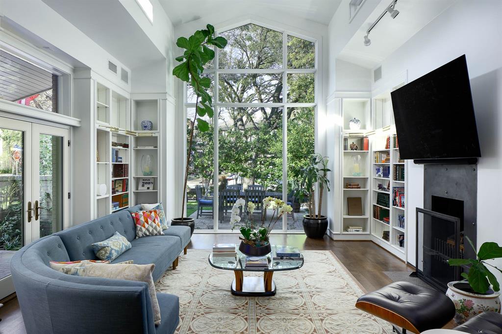 Highland Park Isd Real Estate Listings Main Image
