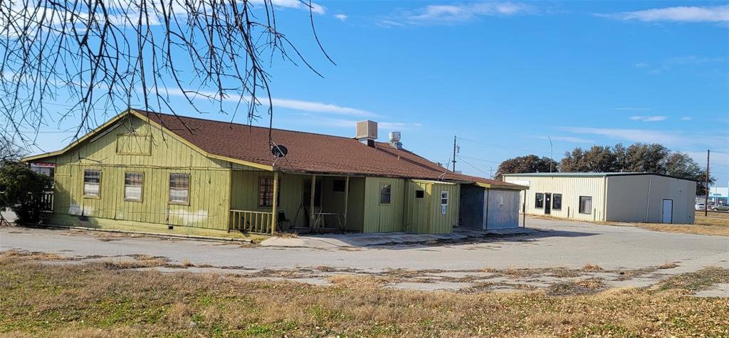 308 Early Boulevard Property Photo