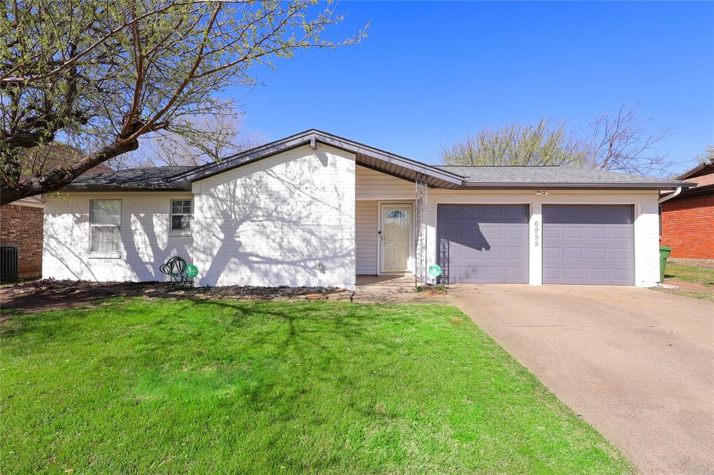 6955 Crabtree Property Photo