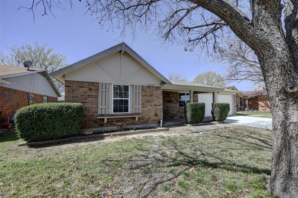 112 Coury Road Property Photo