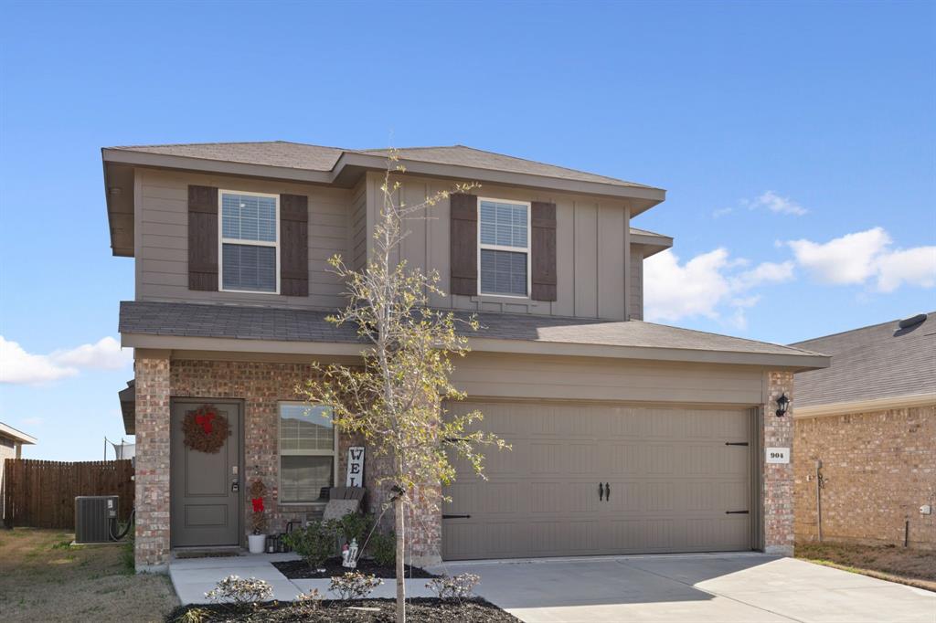 904 Sunrise Lane Property Photo