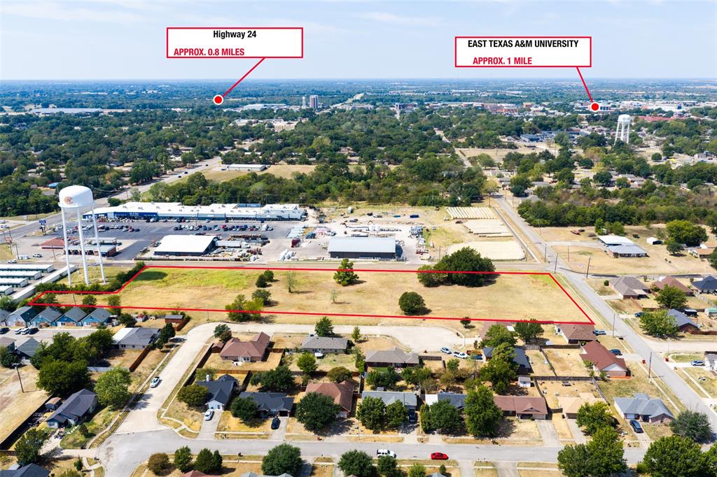 2301 Mangum Street Property Photo 1