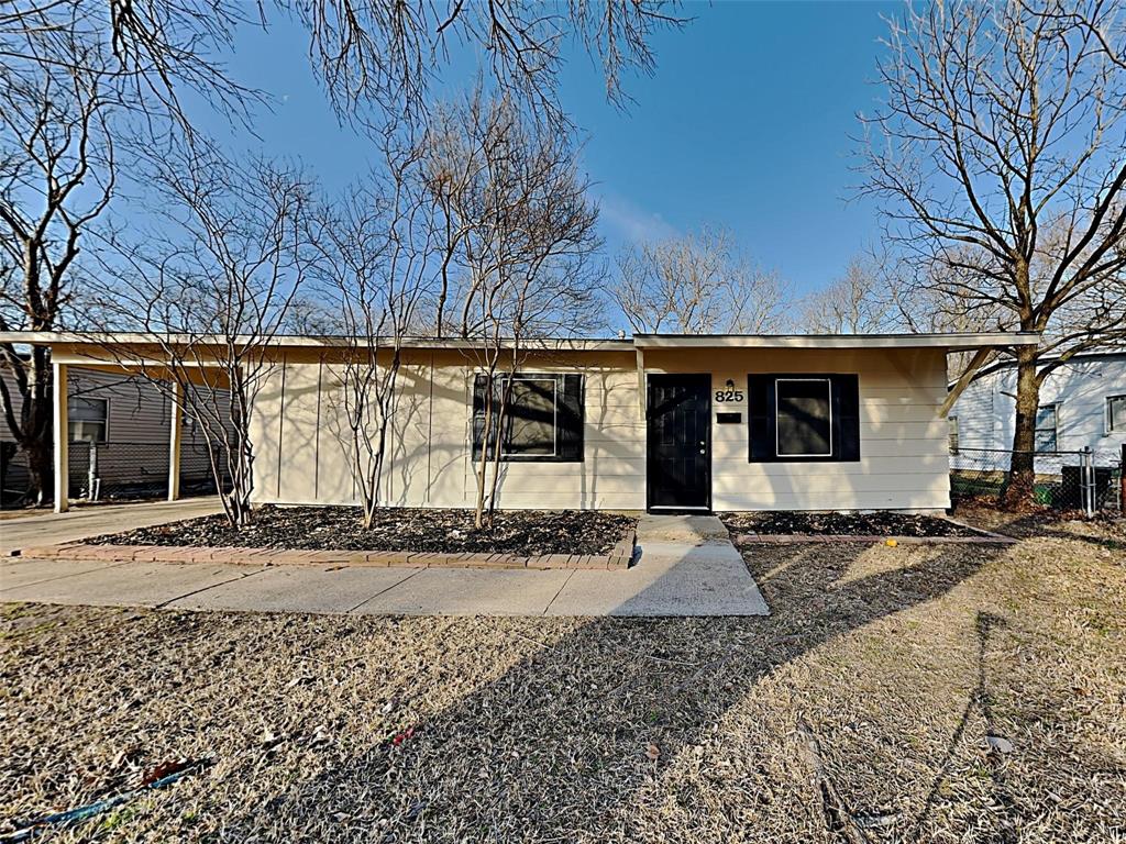 825 Grande Drive Property Photo